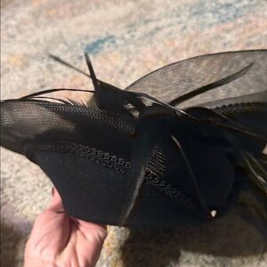Vintage Wool Made in USA Elegant Black Hat w/ Mesh & Feathers Kentucky Derby